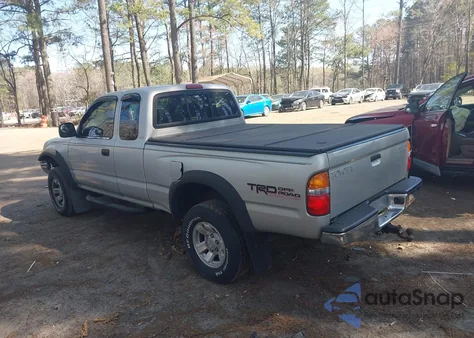 2002 Toyota Tacoma Prerunner z USA, uszkodzony, nr VIN 5TESM92N62Z898746
